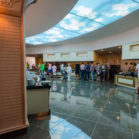 The Lumos Deluxe Resort Hotel-3